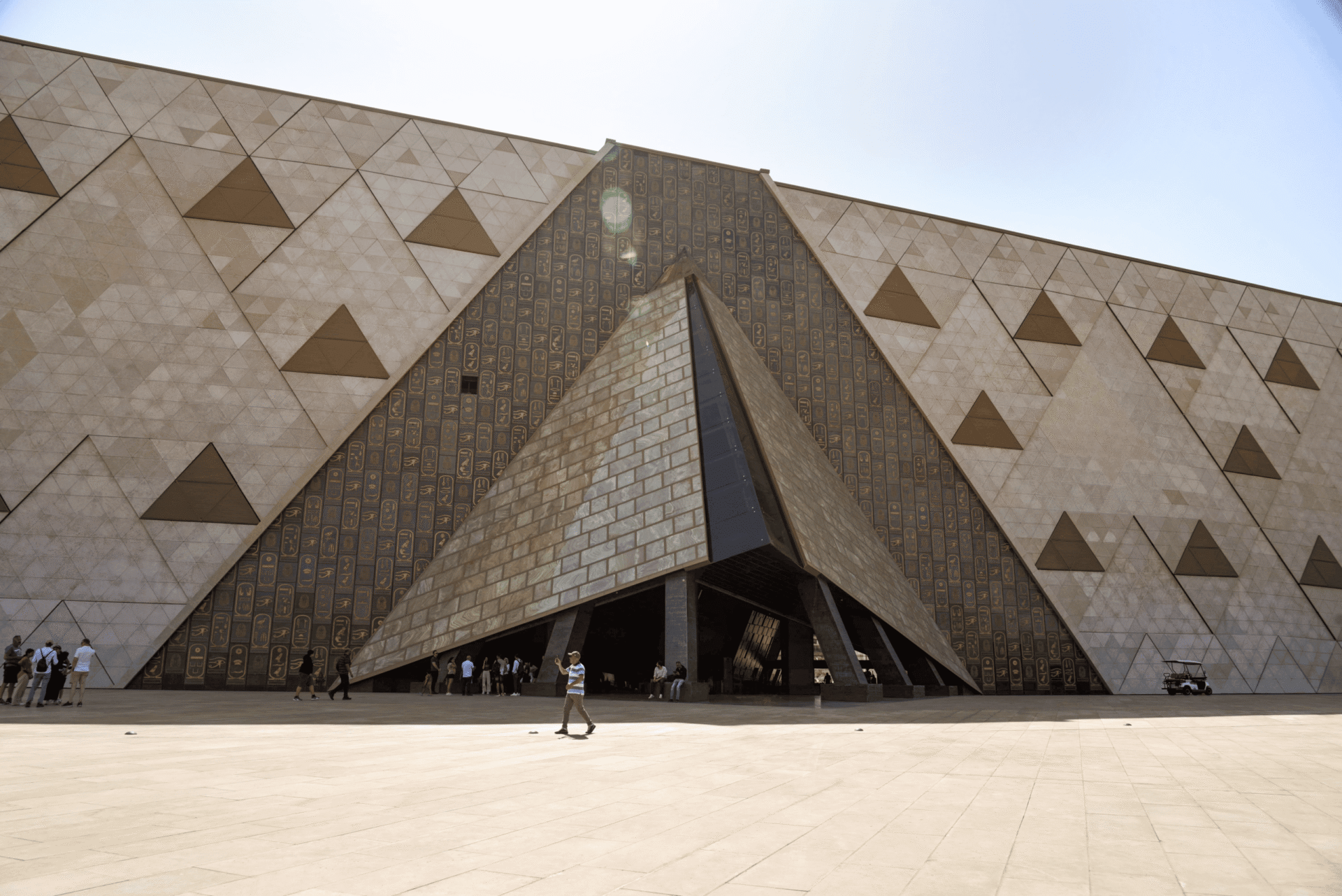 The front entrance to the Grand Egyptian Museum