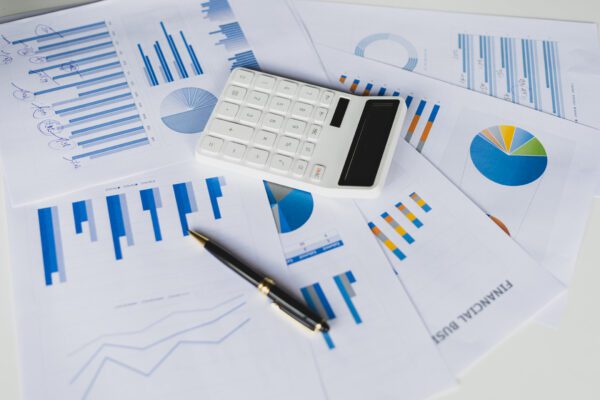 financial analysis report charts and graphs docume 2026 01 09 10 49 42 utc